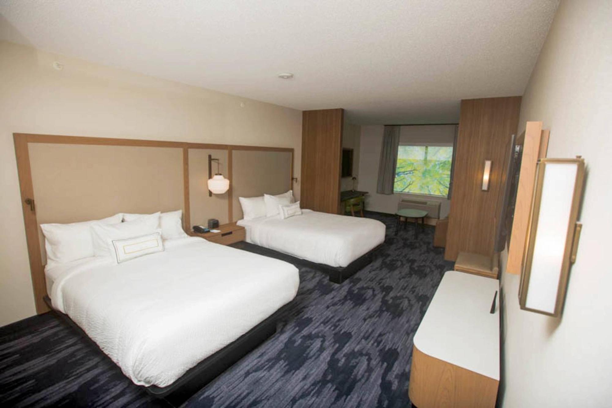 Fairfield Inn & Suites By Marriott Philadelphia Broomall/Newtown Square Экстерьер фото