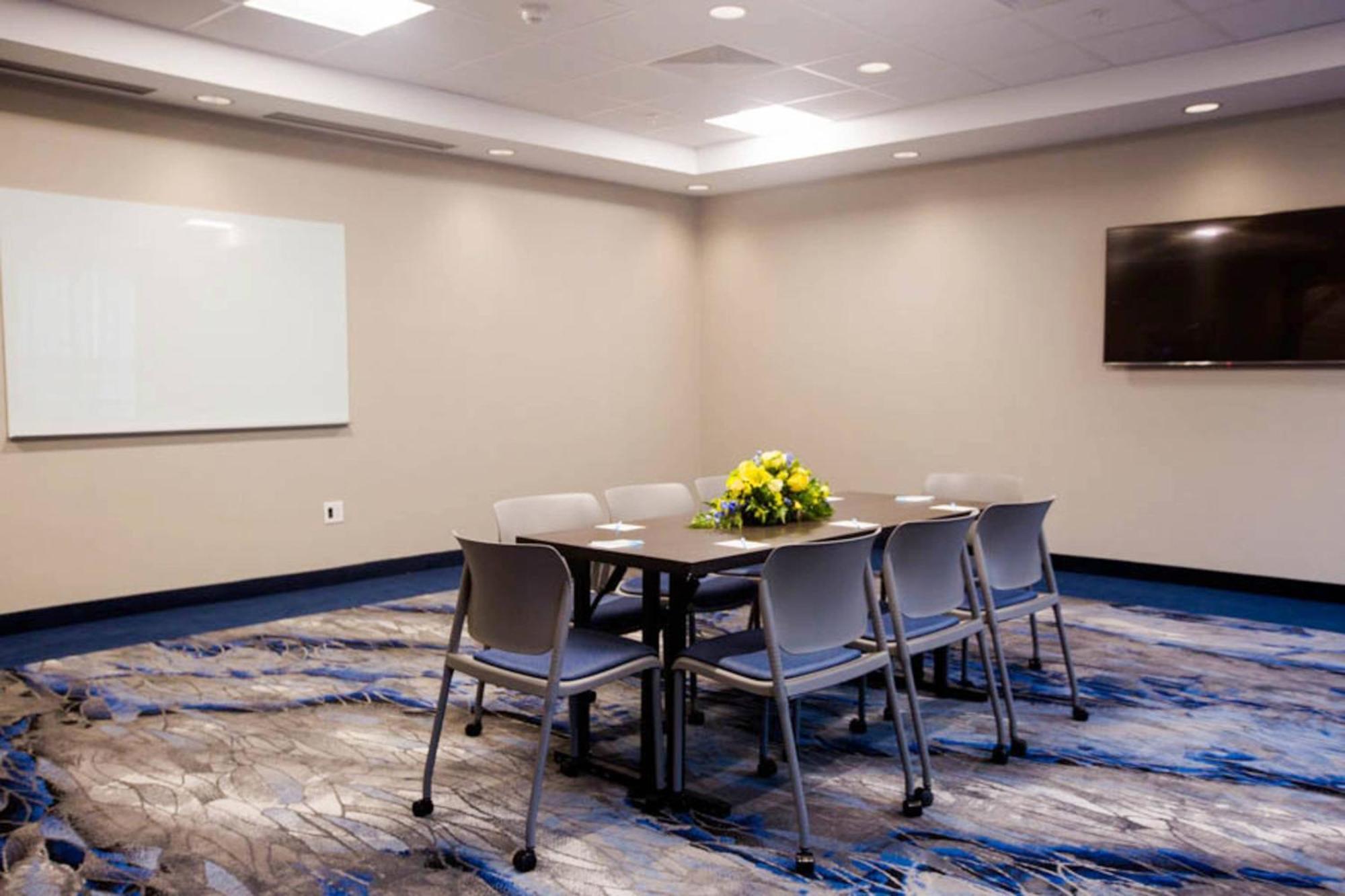 Fairfield Inn & Suites By Marriott Philadelphia Broomall/Newtown Square Экстерьер фото