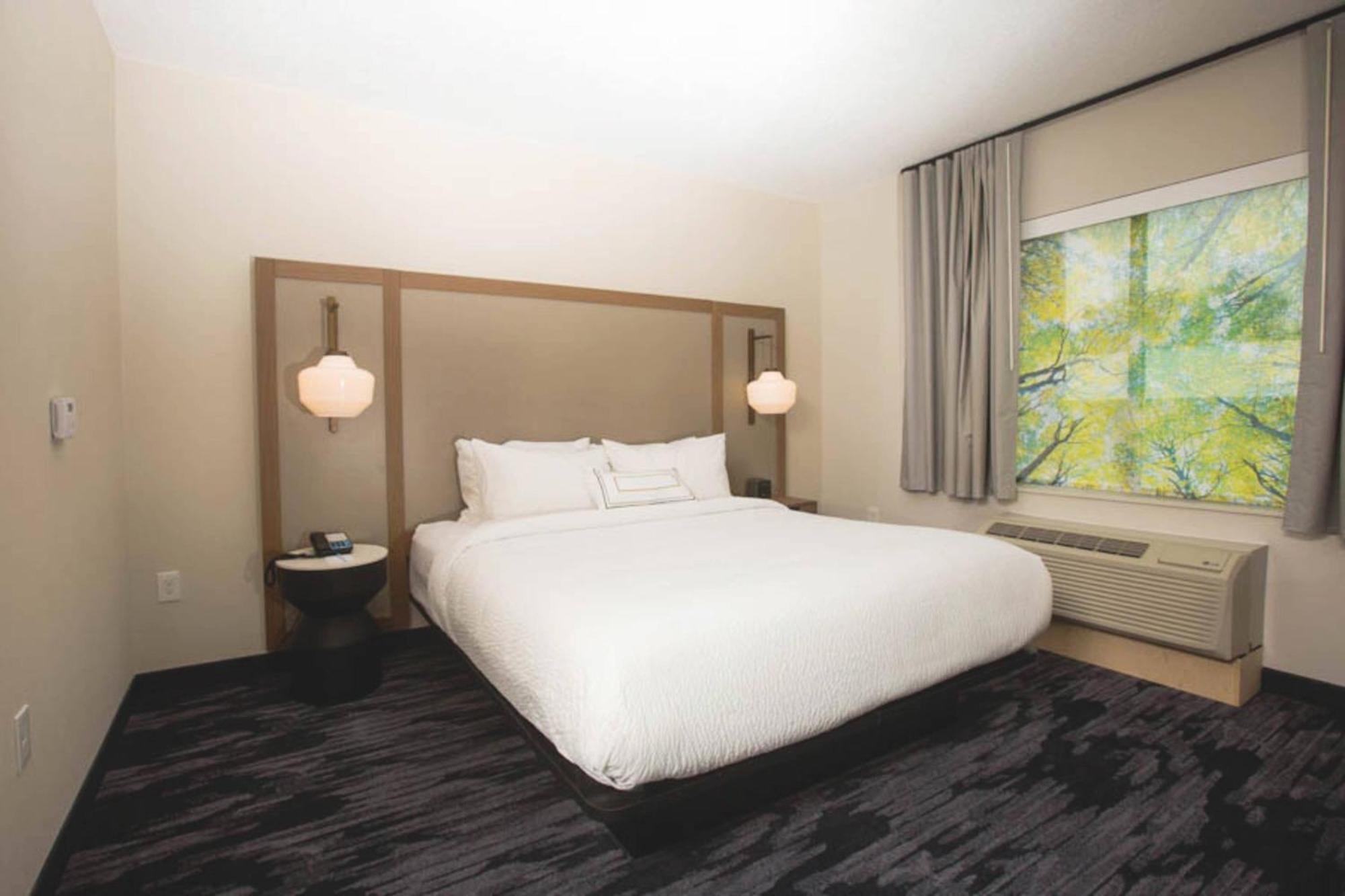 Fairfield Inn & Suites By Marriott Philadelphia Broomall/Newtown Square Экстерьер фото